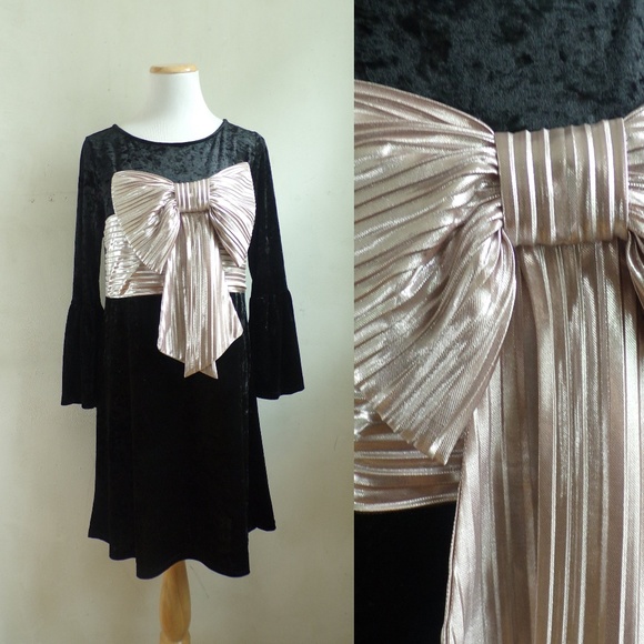 Xhilaration Fancy Dress SIze Medium Black Velour - Picture 1 of 7